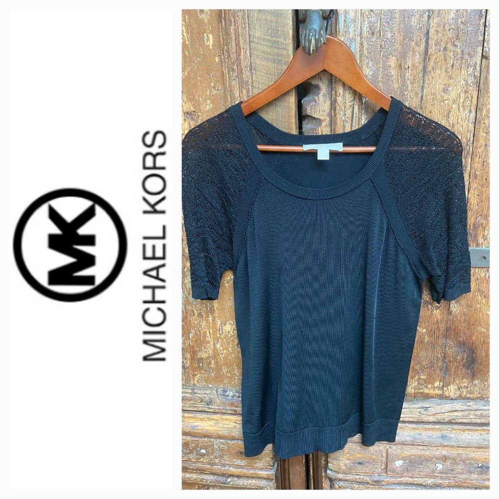 💕5 for $25 💕Michael KORS KNIT TOP
